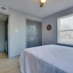 Walk To Restaurants And Markets Peaceful Nola Apt