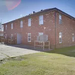 Walk To Restaurants And Markets Peaceful Nola Apt